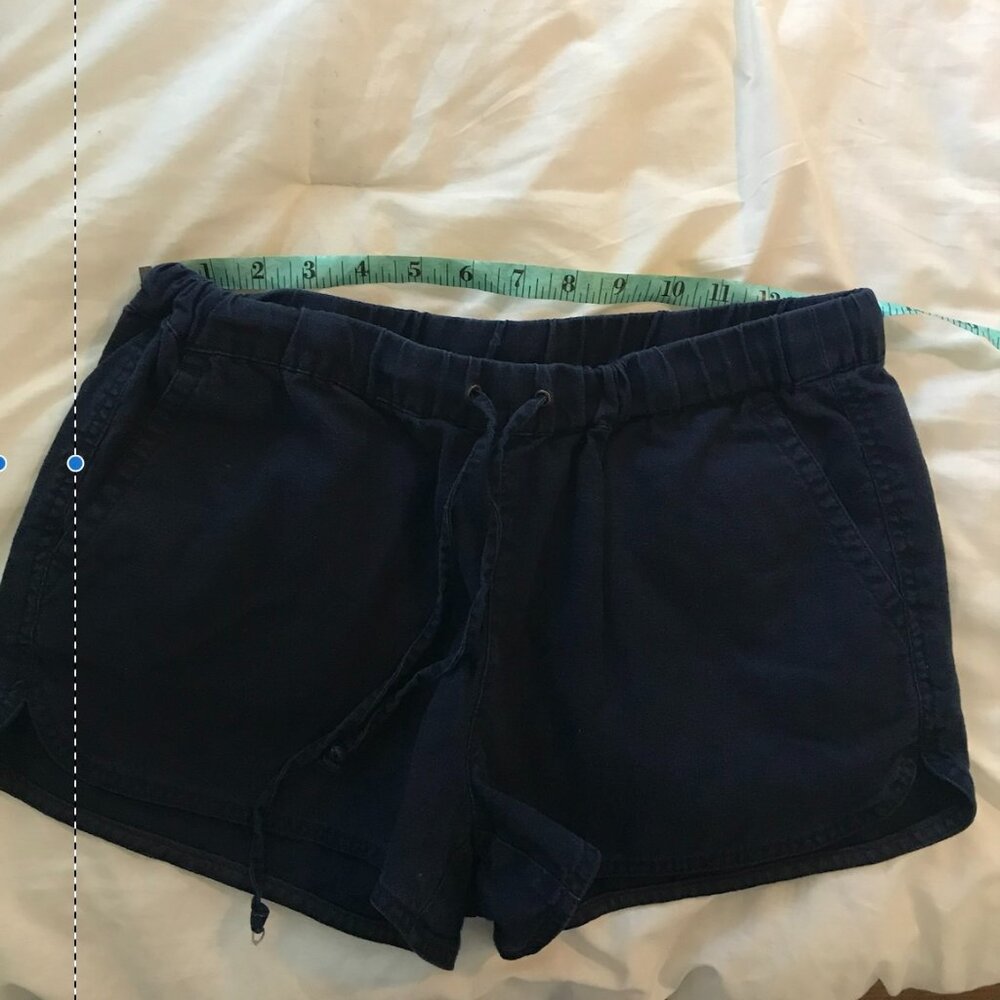 JCREW. navy linen cotton drawstring shorts with front pockets